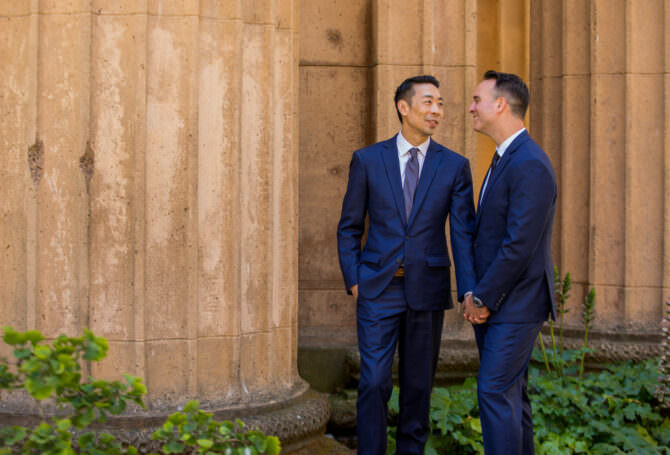 This Documentary-Style Photography of a City Hall Wedding Will Leave You in Tears