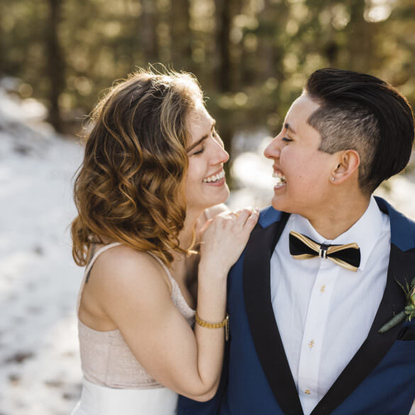 Intimate Winter Wedding at Family Lakehouse