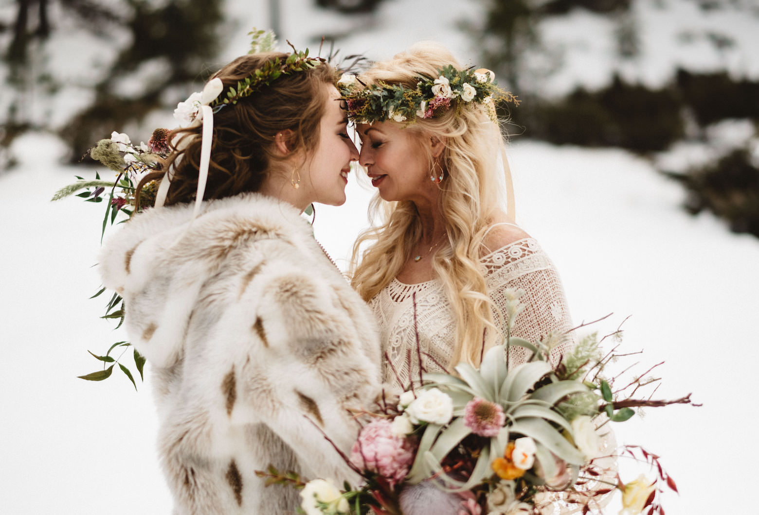Elegant + Rustic Winter Wedding Inspiration - Elizabeth Anne