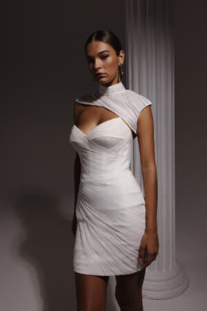 Spring 2025 Bridal Fashion Trends Cat Eye Bodices Hera Couture